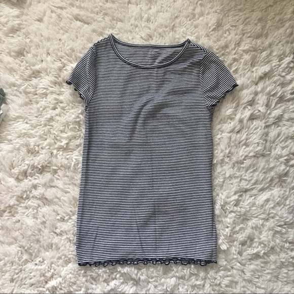NWOT GAP Ribbed Ruffle Tee - Picture 2 of 5